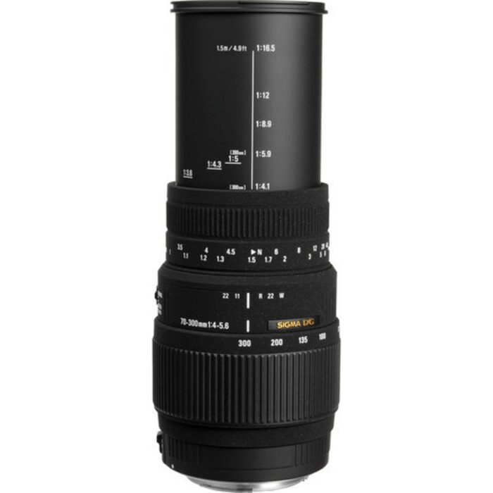 Sigma 70-300 mm F4-5.6 DG Macro Lens for Nikon - Image 5