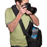Case Logic Large DSLR + iPad Messenger Bag - الصورة 8