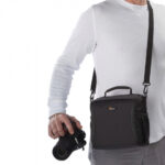Lowepro Format 160 Multi-Device Shoulder Bag - Black - الصورة 2